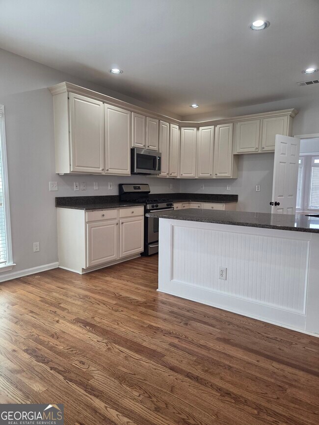 Photo - 3770 Glennvale Ct