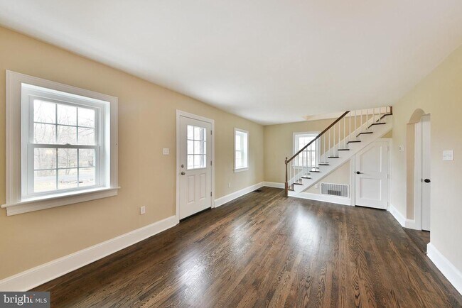 Photo - 6166 Mechanicsville Rd