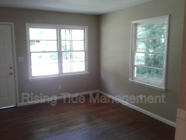 Photo - 104 16th Terrace NE