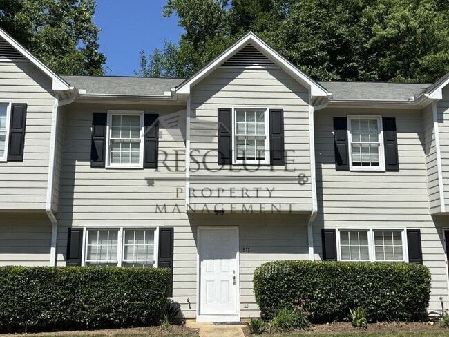 Building Photo - 817 Dalewood Dr