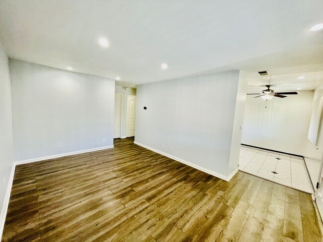 640 Pinewood Dr Unit 3