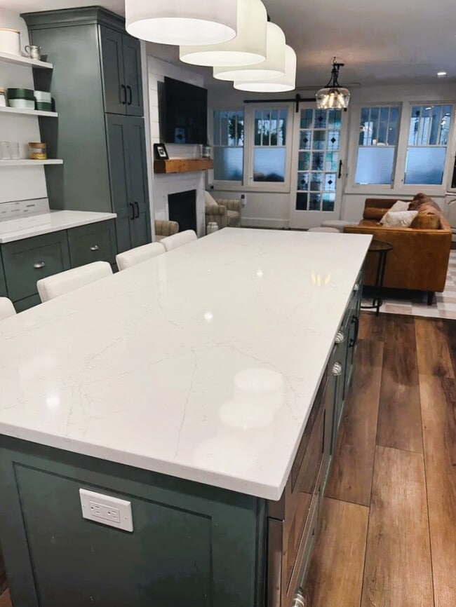 Photo - 30 Knoll Top Rd