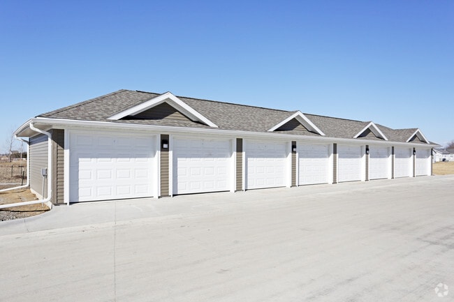 Garajes - The Overlook