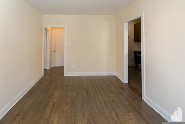 Photo - 2642 N Spaulding Ave Unit 1E