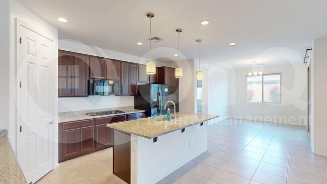 Photo - 14604 W Larkspur Dr