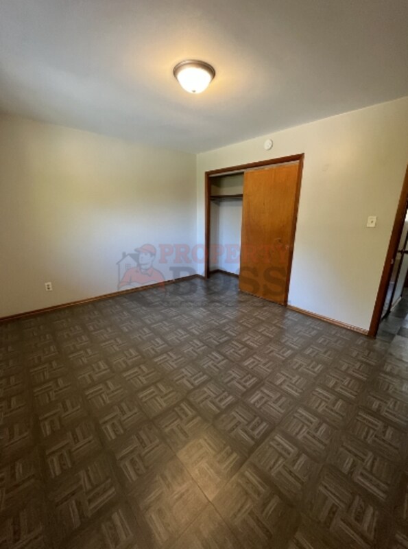 Photo - 5340 Pennsylvania St