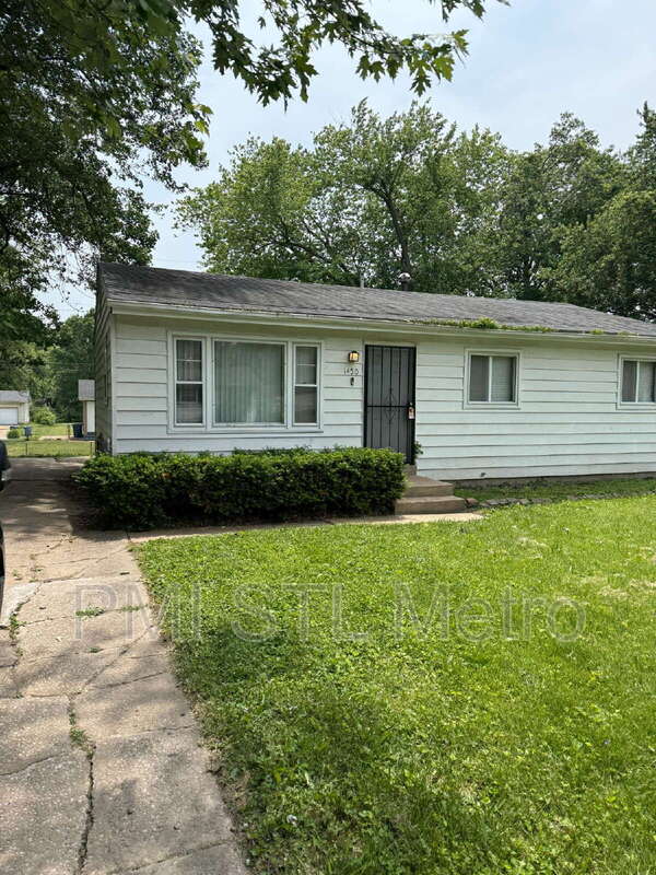 Building Photo - 1450 Fairmeadows Ln