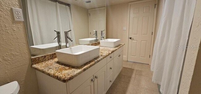 2871 Coral Way