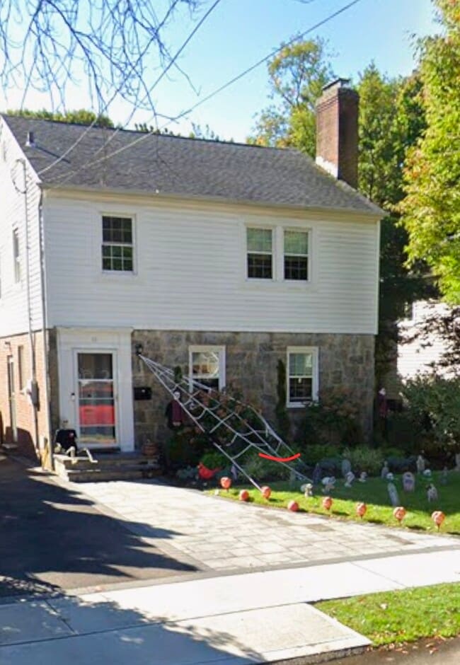 Photo - 11 Lawrence Ave