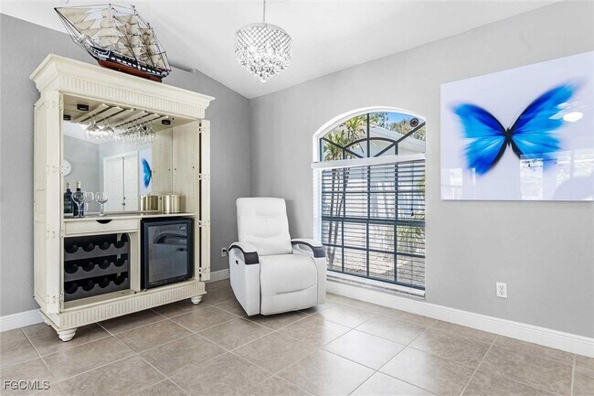 Photo - 310 SE 47th St