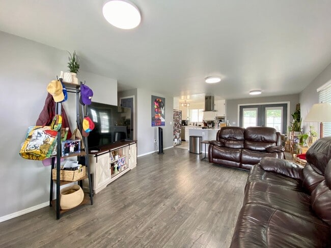 Photo - 3 Bedroom Home in West Valley