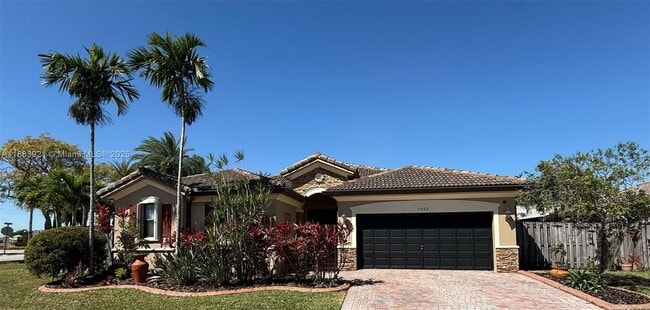 Building Photo - 11922 SW 154th Path Rental