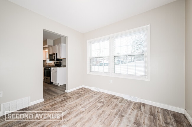 Photo - 104 Amy Dr