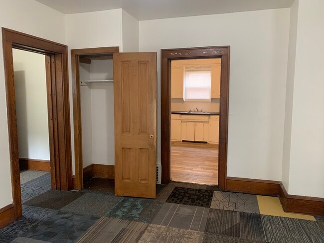 Photo - 1005-1013 13th St NE