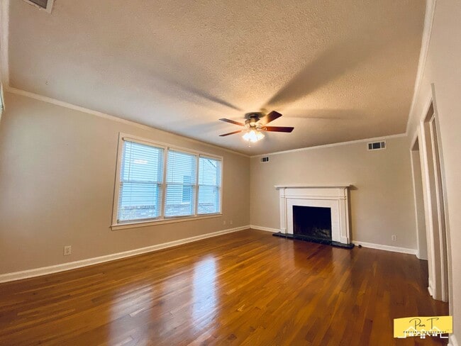 Photo - The home you want in Ardsley Park
