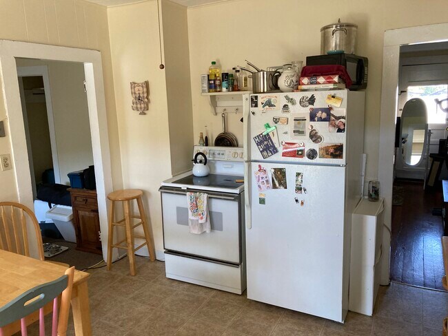 Photo - 105 G St Unit 2R