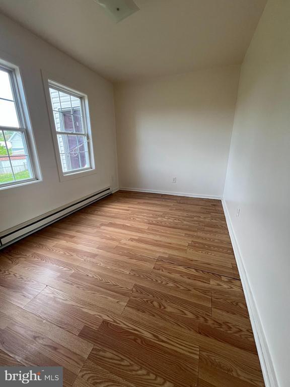 Photo - 414 N High St