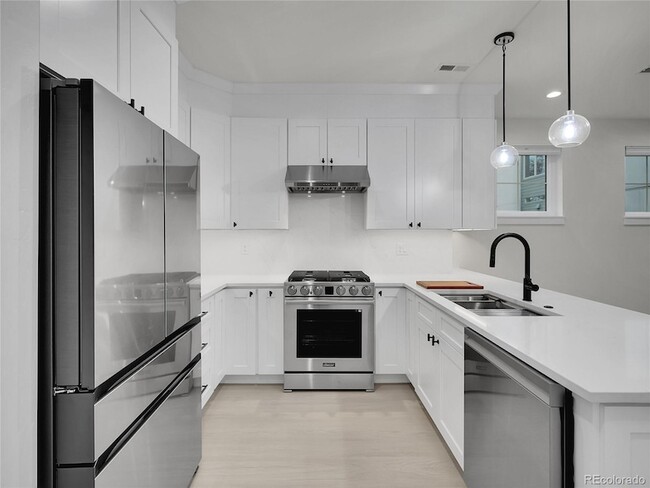Photo - 4640 W 39th Ave
