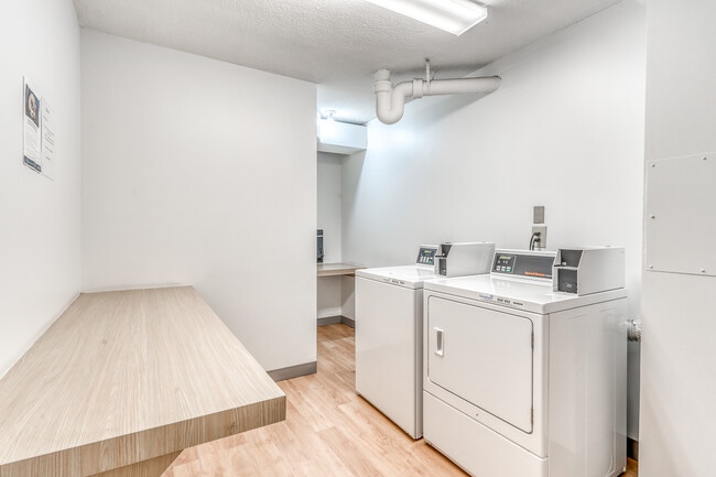 Photo - Capilano Tower