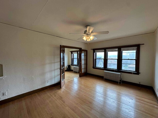 Photo - 1809 E Marion St Apartment Unit 305