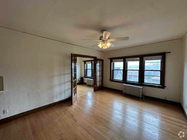 Building Photo - 1809 E Marion St Unit 305 Rental