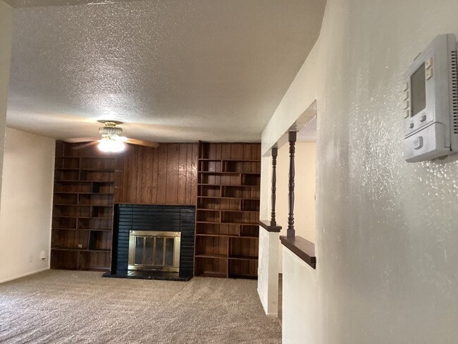 Photo - 487 W San Jose Ave