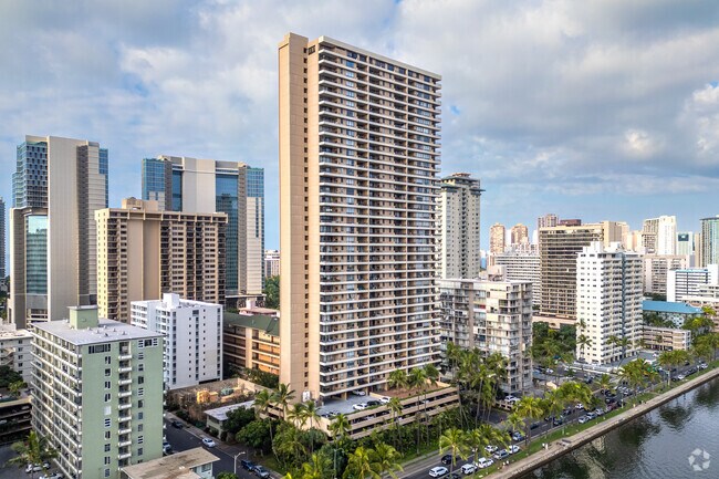 Photo - 2121 Ala Wai Apartments