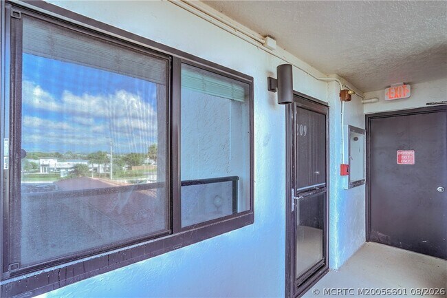 Photo - 10410 S Ocean Dr Unit 209