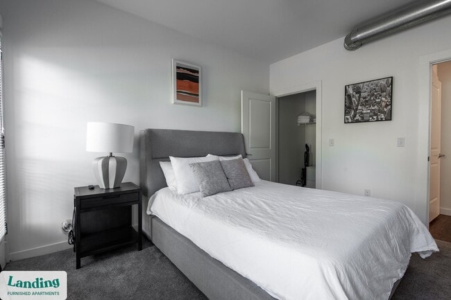 Photo - 1903 E Marshall St Unidad 204-V.1412327