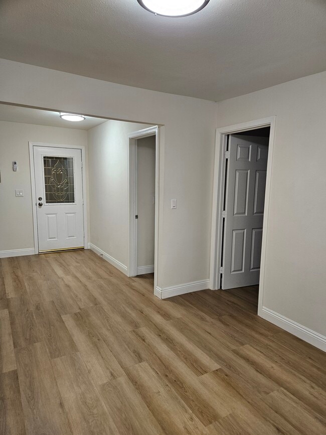 Photo - 2316 Elmgrove St