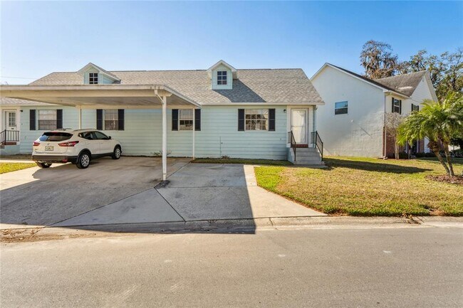 Photo - 6632 Hickorywood Ln