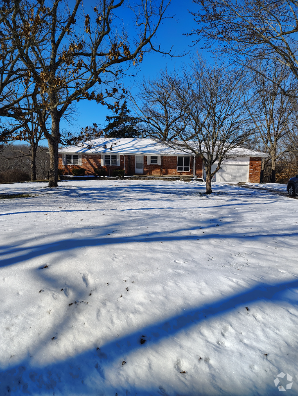 Building Photo - 1725 Phillips Rd Rental