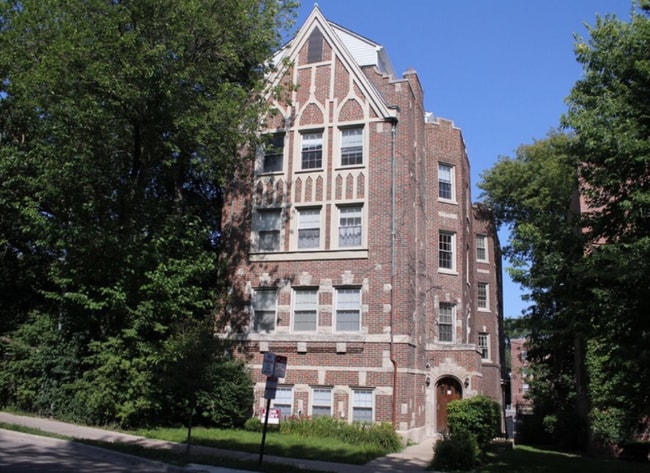 Photo - 211 Custer Ave Apartment Unit 2W