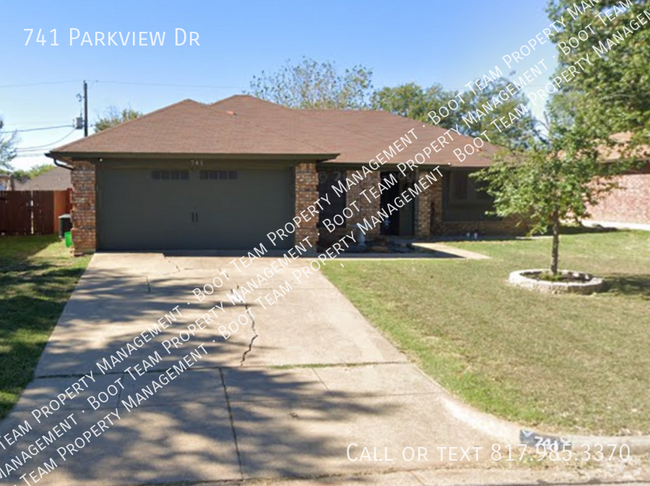Building Photo - 741 Parkview Dr Rental