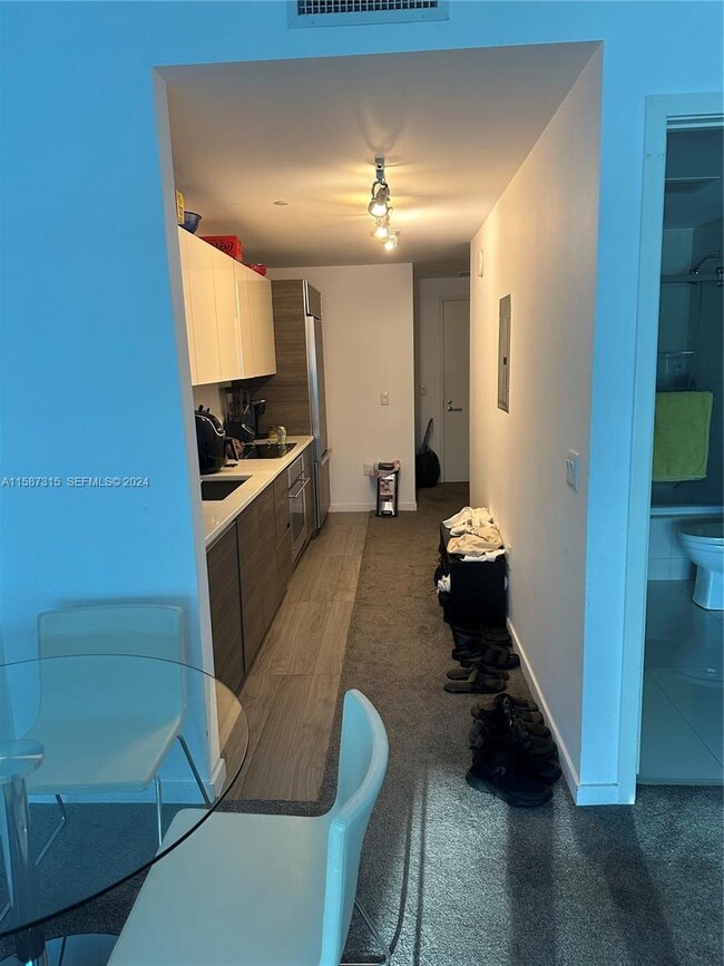 Photo - 1100S S Miami Ave Unidad 3506