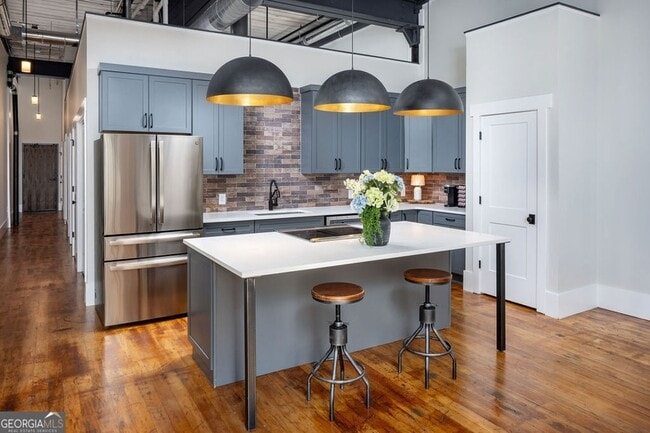 Photo - 200 Barrett St Unit 209