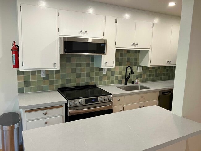 Photo - 1423 Walnut St Unidad 3