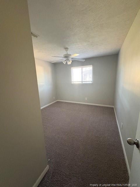 Photo - 833 Applewood Ln