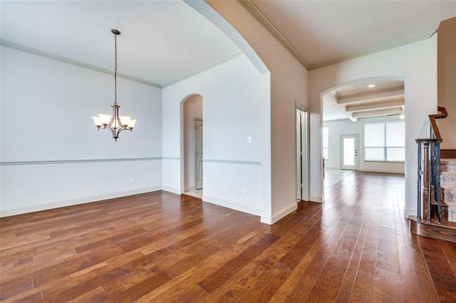 Photo - 817 Lake Meadow Ln
