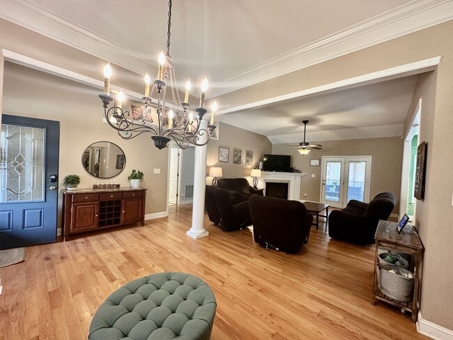 Photo - 2717 Millmann Rd
