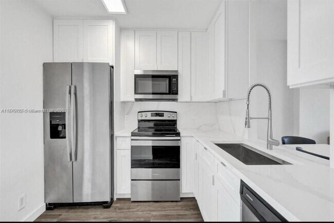 Building Photo - 1 bedroom in Aventura FL 33180 Rental