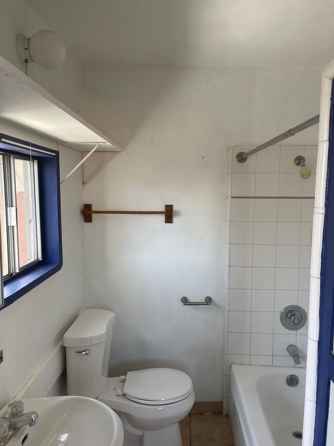 Photo - Charming 1B/1B Downtown Paso Robles