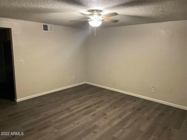Photo - 4615 N 39th Ave Townhome