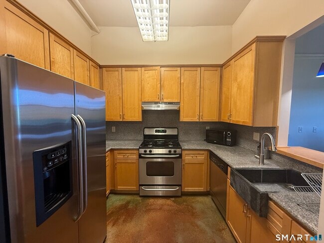 Photo - 43 Chestnut St Unit 307