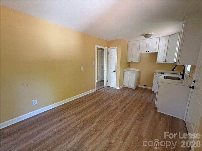 Photo - 800 Carrington Dr