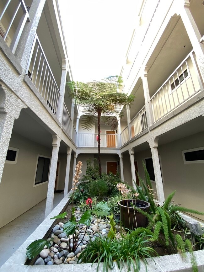 Photo - 615 Ansel Rd