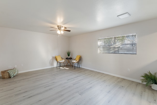 Photo - 121 Danube Ave