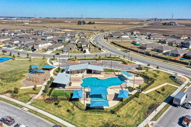 Photo - 205 Arnage Dr