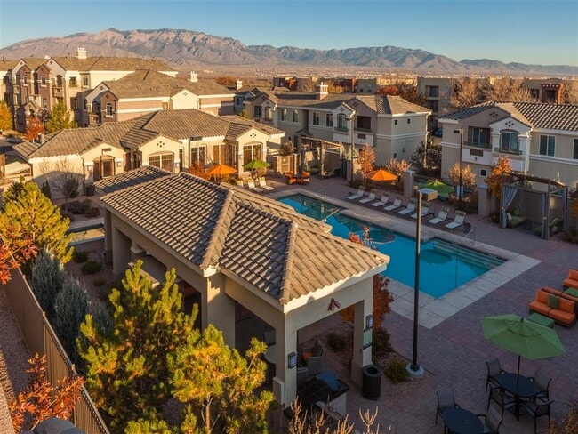 SkyStone Apartments