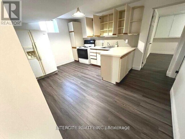 Photo - 5 Browning Trail